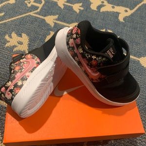 Nike 9toddler shoes